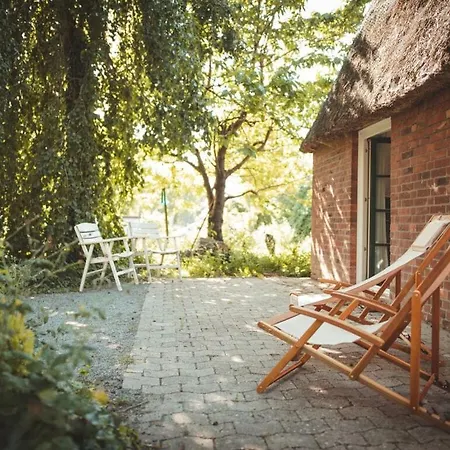 Kaethe Am Deich Modern Retreat
